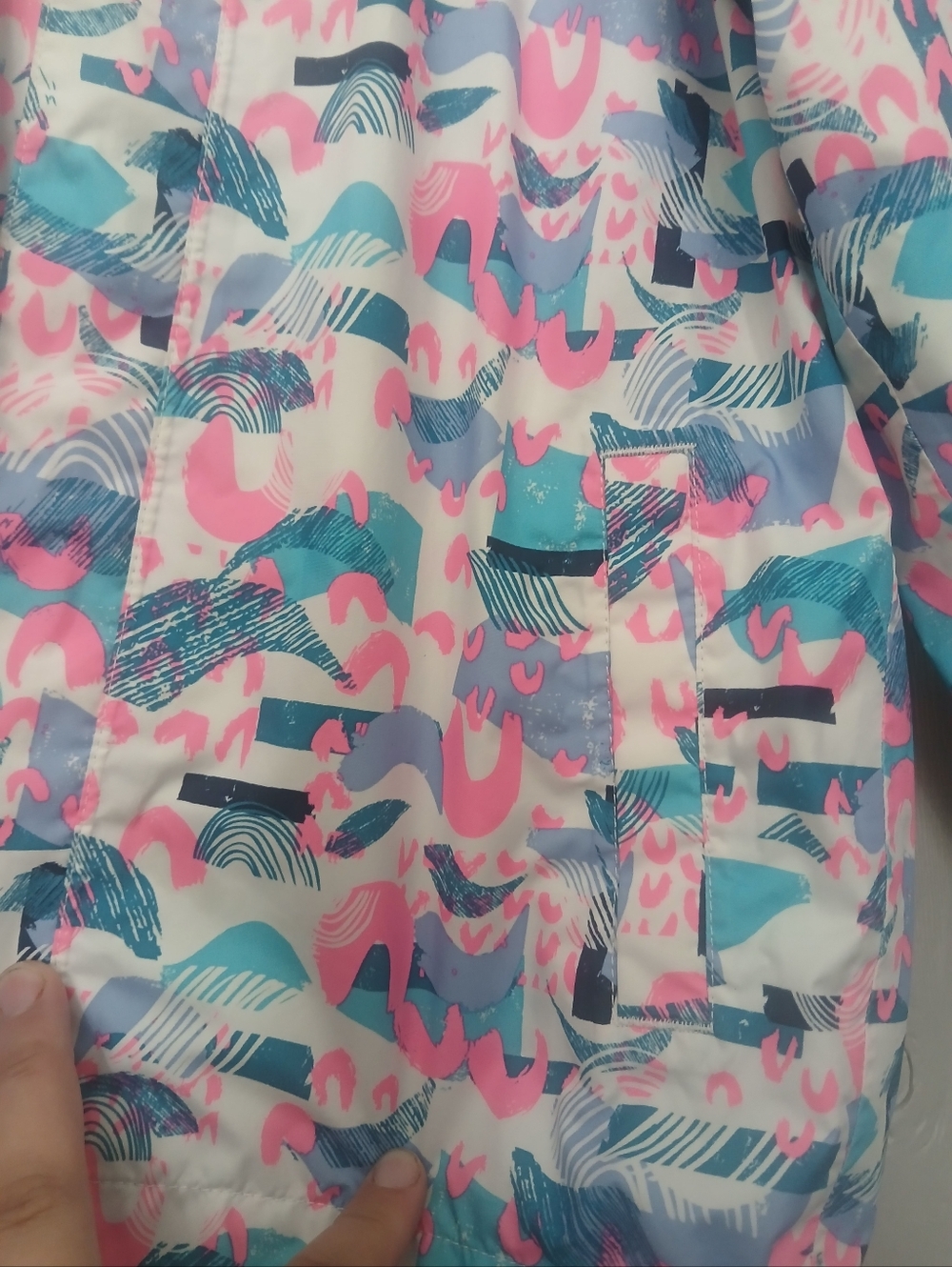 The North Face Girls' Pink & Teal Printed Raincoat - Picture 3 of 10